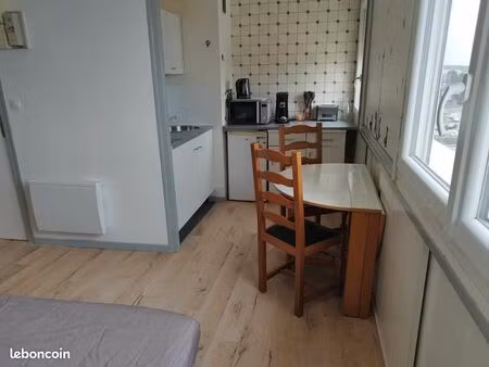 studio louable au mois