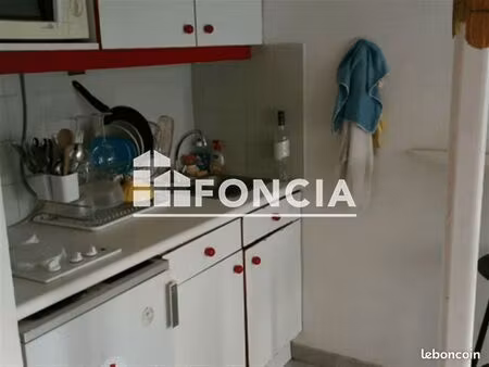 studio 1 pièce 19 m²