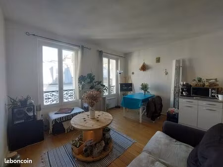 à vendre – 2 pièces lumineux et au calme – dernier étage – paris 17ᵉ