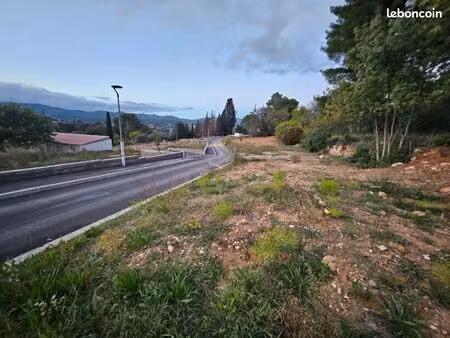 terrain 454 m² allauch