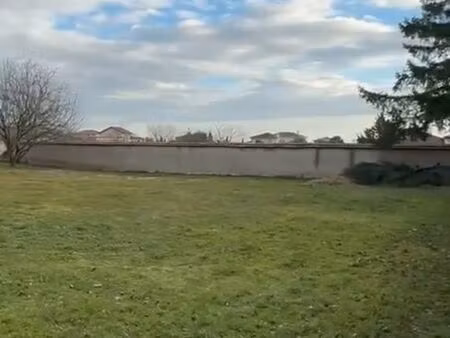 ? rare – terrain 870 m² au calme – genas (69) – 340 000