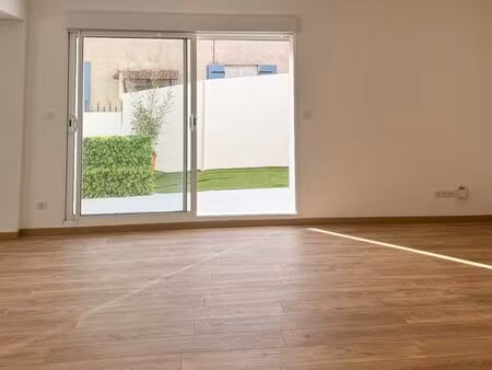 ? maison 3 pièces rénovée - terrasse  stationnement  bureau - saint-barnabé marseille 12e