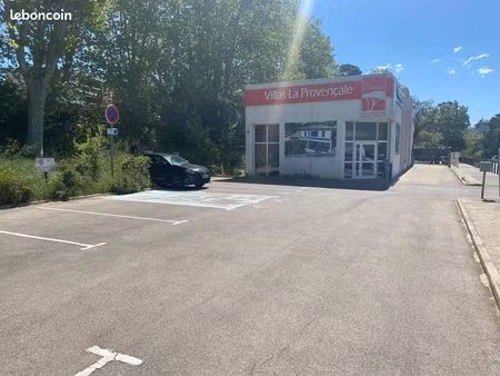 location bureaux avec parking