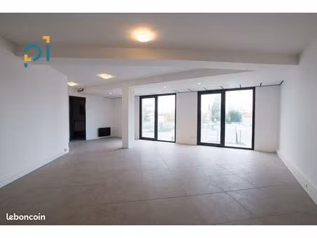 bureaux 50 m² saint cannat