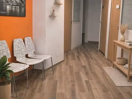 cabinet médical / paramédical 19m² – centre colbert marseille 13001 – métro+ tramway + bon