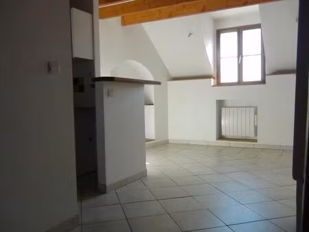 location appartement 2 pièces 33 m² à mantes-la-ville (78711)