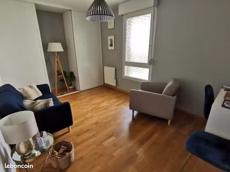 sous-location bureau meublé