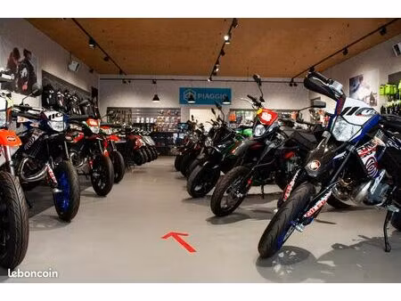 fonds de commerce 300 m² l'arbresle