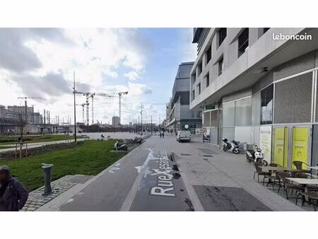 local commercial  restaurant 300 m² paris