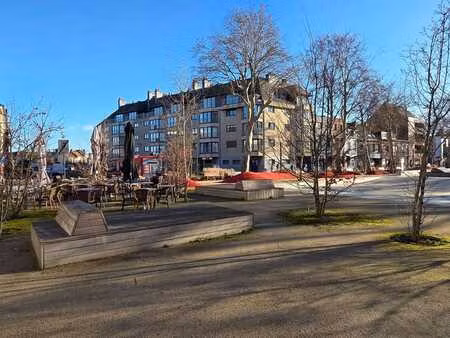 appartement très lumineux en plein centre de vilvorde.