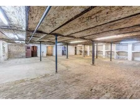 anciennes caves a vin « les oblats » ± 500 m²
