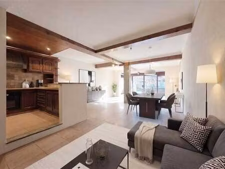 spacieux appartement à braine-le-comte