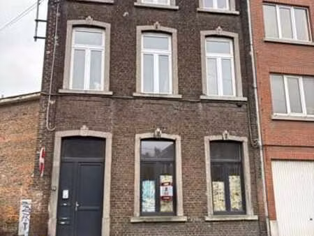 immeuble de rapport de 3 appartements