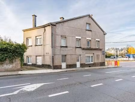 maison 2 chambres avec atout commercial – centre d’arlon