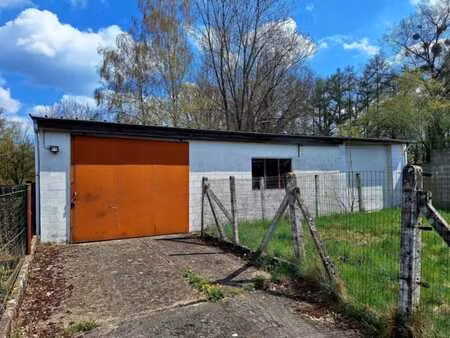 maison familiale à saint-mard avec dépendances