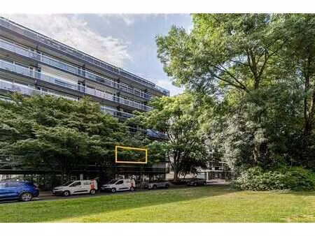 appartement à moderniser (96 m²) avec 2 chambres  2 terrasse