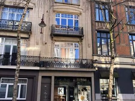 charmant appartement 1 ch. balcon  quartier place brugmann