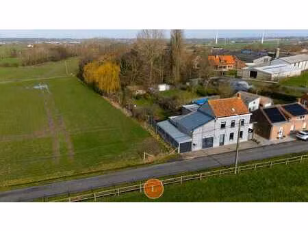 landelijk wonen met 4 slaapkamers