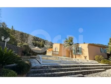 location maison  142 m² t-5 à la crau  2 675 €