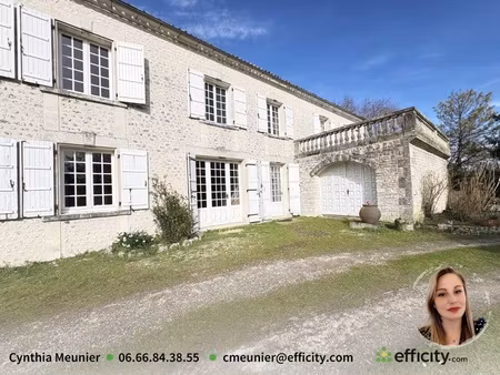 maison 7 pièces - 222 m²