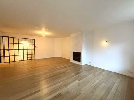 appartement de standing avec grande terrasse