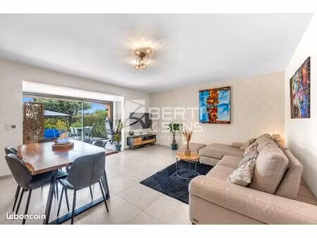 appartement 3 pièces 99 m²