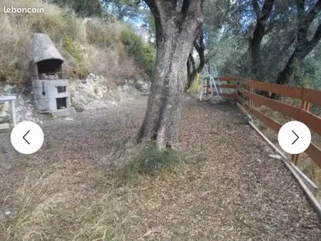 maison 30 m2 et terrain 1850 m2