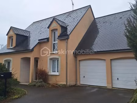 vente maison à parné-sur-roc (53260) : à vendre / 134m² parné-sur-roc