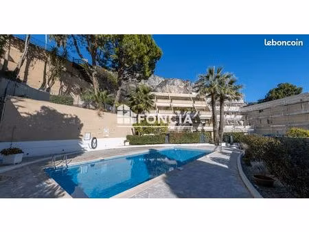 menton garavan  4 pieces avec terrasse et jardin vue mer  dans residence au calme avec pis