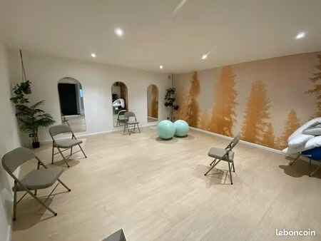 bureaux 74 m² grasse