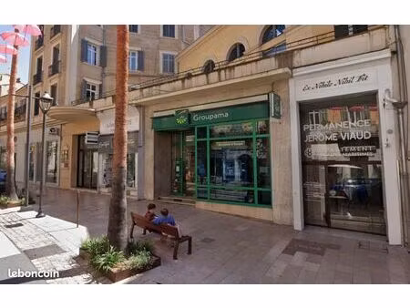 local commercial 62 m²