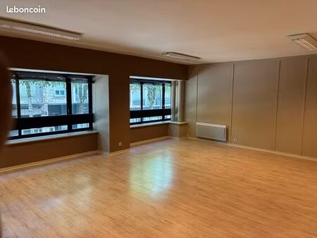 appartement 4 pièces 122 m² - lorient centre