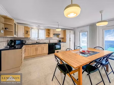 maison avec acces vehicule !