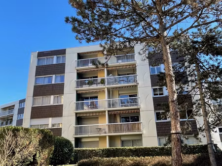 chalon-sur-saone - centre - appartement t6 avec garage et pa