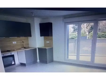 beau t3 neuf de 63.3m2 au centre de francheville