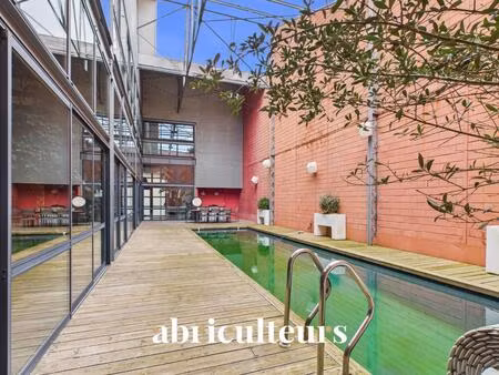 location de bureaux avec piscine rive droite