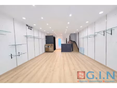 local commercial 65m2 avec appartement 65m2 pont-audemer cen