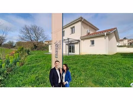 maison - 4 chambres - dont 1 suite parentale - garage - buanderie - jardin - au calme - pr