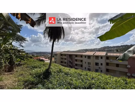 vente terrain 917 m² à fort de france (97200)  110 000 €