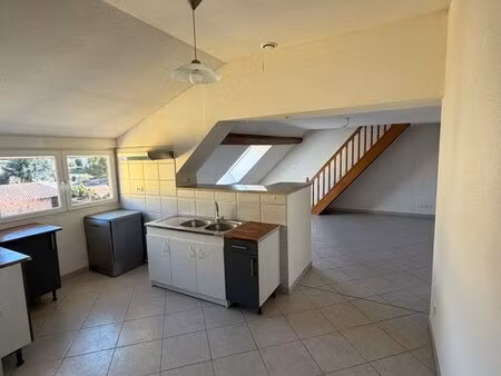 appartement t3 taillecourt