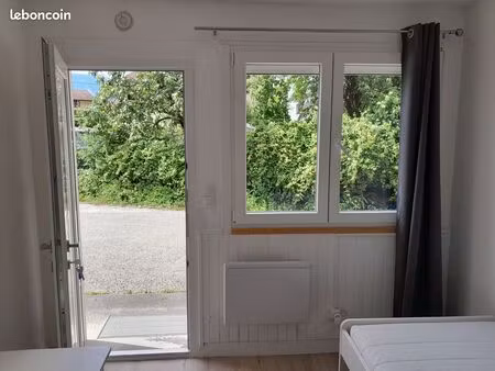 studio meublé et équipé proche université