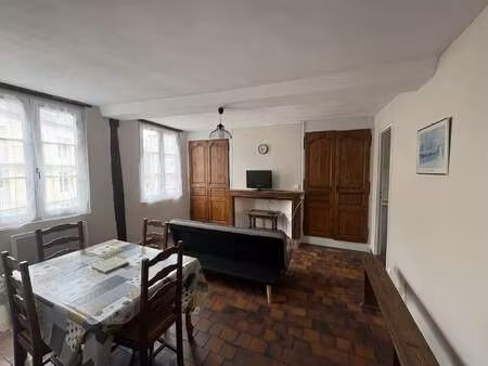 location appartement 3 pièces meublé à lisieux (14100) : à louer 3 pièces meublé / 59m² li