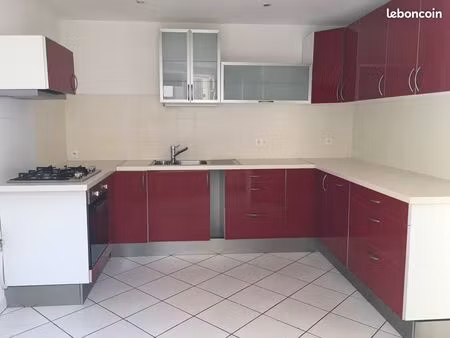 a loouer maison de ville charmes