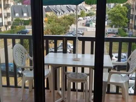 bel appartement f2 a côté de la plage