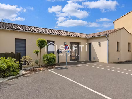 vente locaux professionnels 5 pièces 97 m² à cognac (16100)  250 000 €