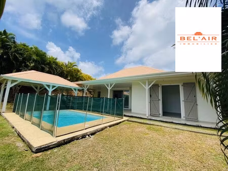 le vauclin quartier sigy : villa f4 + piscine