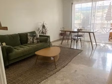 location meublée appartement 4 pièces 75 m² à ales (30100)  500 €