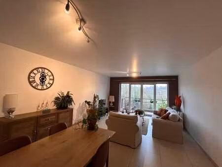 appartement de 75m² avec 2 chambres et balcon