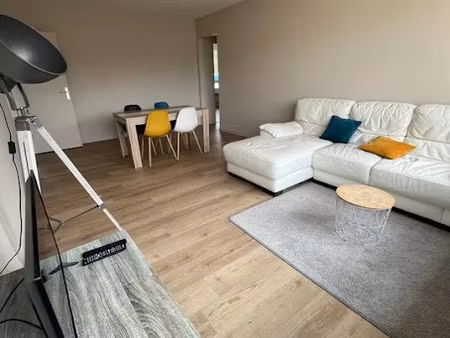location meublée appartement 3 pièces 85 m² à herouville-saint-clair (14200)  470 €