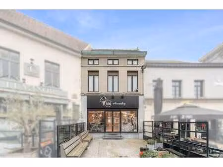 commerce avec logement au cœur de vilvoorde